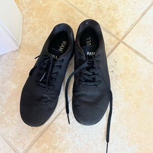 Women’s NOBull size 9 black trainers
